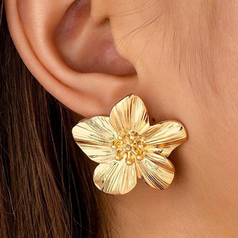 Zara Gold Flower Earrings